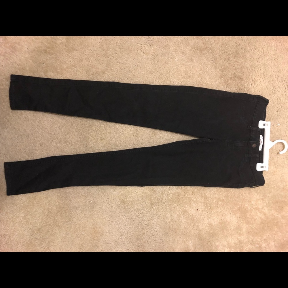 Black hollister skinny jean